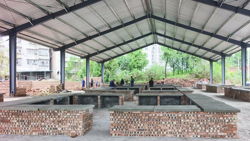 朝陽鎮農貿市場新建項目現場。安岳縣商務和經濟合作局供圖