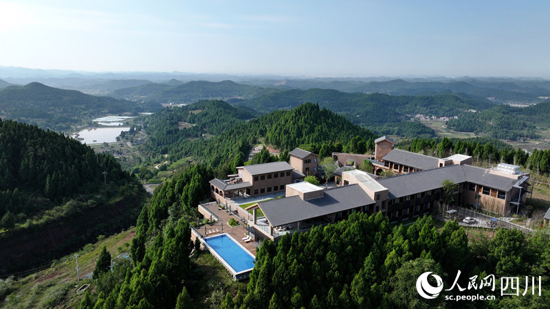 鳳凰村森林康養中心項目航拍圖。蘇杰攝