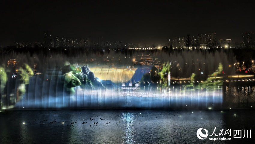 “浩渺星空”光影水秀。人民網 趙祖樂攝