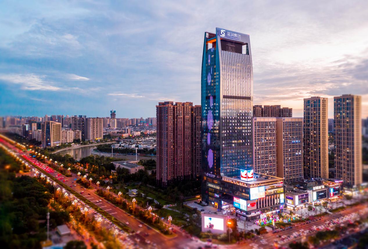 藍潤集團總部大樓。受訪者供圖