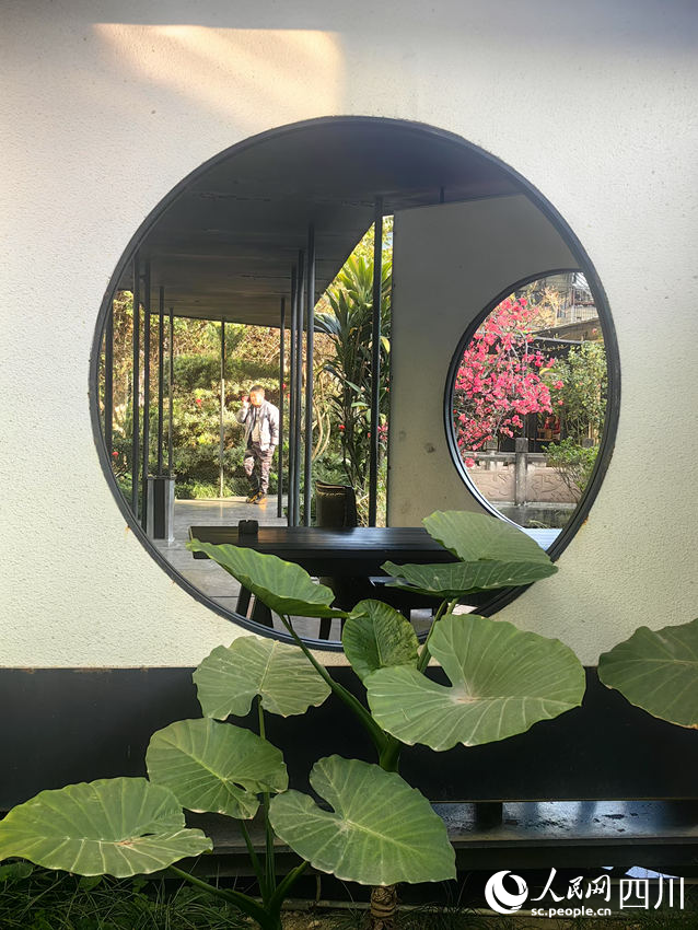 花園島·文創園區的園林之美。人民網 薛育建攝