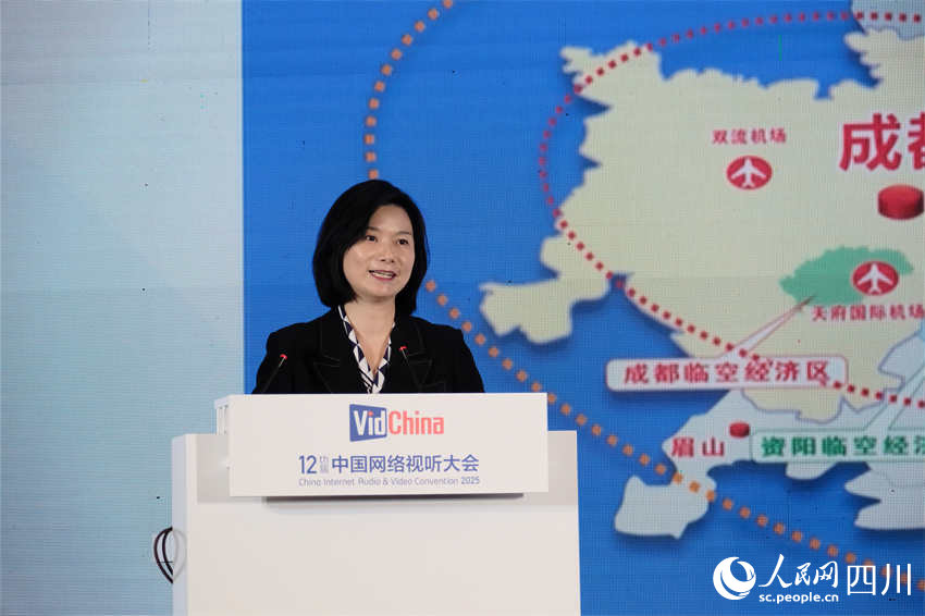 資陽融媒體中心黨委委員、副主任張譯文。張越攝