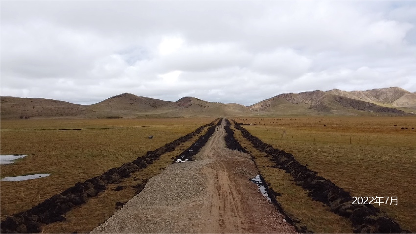 濕地修復前。四川省自然資源廳供圖