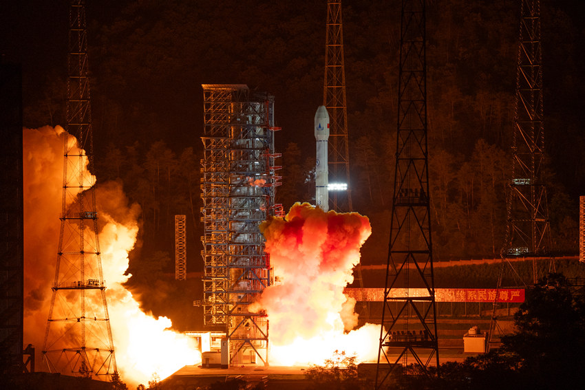 發射現場。郭文彬攝