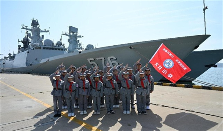 一堂人生最特別的國防教育課。任杰攝