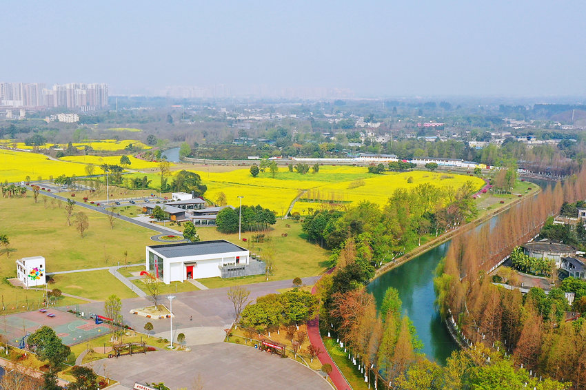 繡里·蜀繡融合創新產業園航拍。受訪者供圖