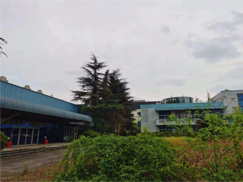 閑置多年的煙草輔料老廠區。成都城投俠客島供圖