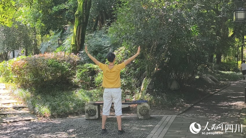 市民健身。實習生唐藝娟攝