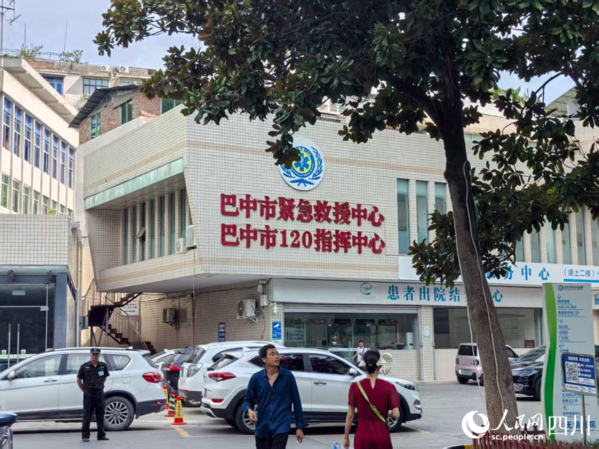 巴中市中心醫院內部場景。人民網記者 劉海天攝