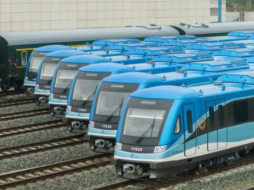 成都軌道交通17號線二期采用8節編組A型車。成都軌道交通集團有限公司供圖