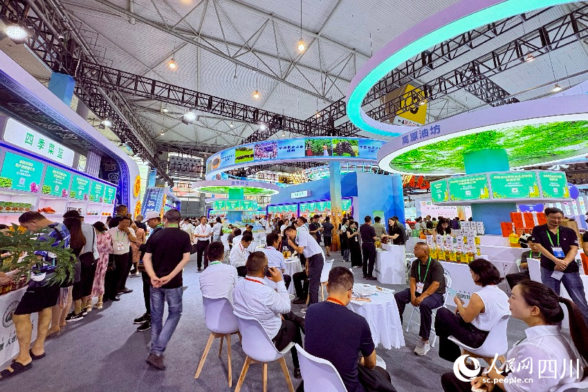 第十一屆四川農業博覽會現場。人民網記者 朱虹攝