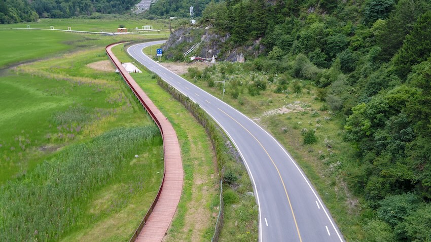 甘海子景區的漫游道。四川省交通運輸廳公路局供圖