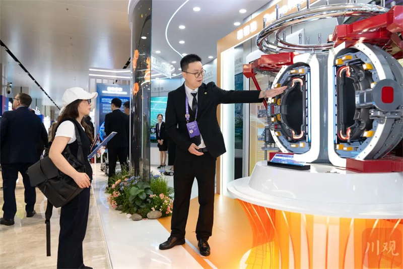 活動現場。李強攝