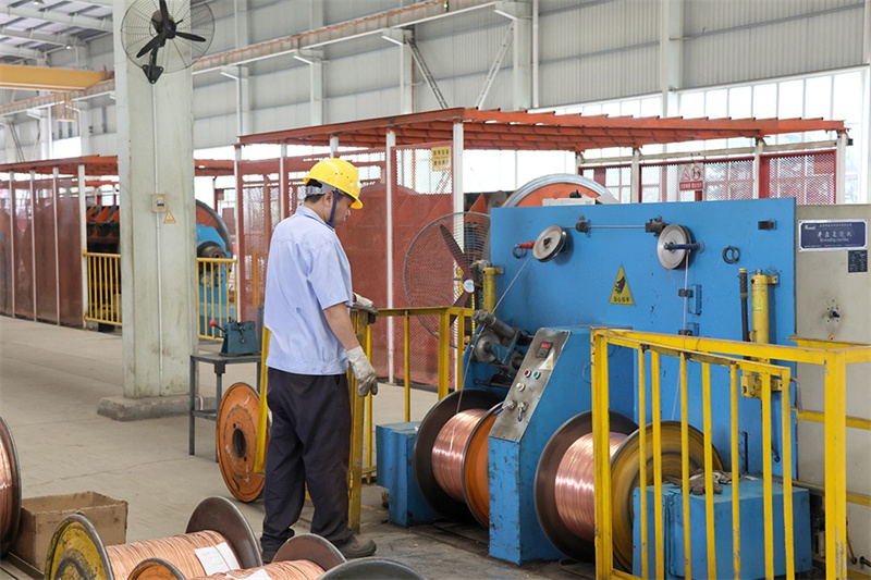 中航寶勝（四川）電纜有限公司生產車間。綿竹市融媒體中心供圖
