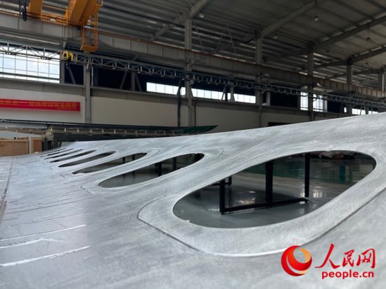 飛機蒙皮。人民網記者 王波攝